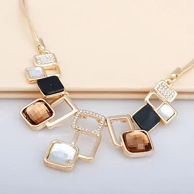 New high end fashion crystal necklace jewelry Classic Vintage geometric Pendant Necklaces for woman